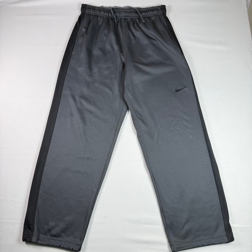 Nike Therma-FIT Sweatpants Mens Large Gray Black Wide Leg Fleece Training Swoosh
